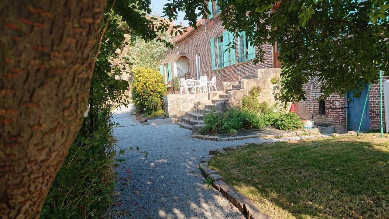 Les Chambres Du Relais Liettres Εξωτερικό φωτογραφία
